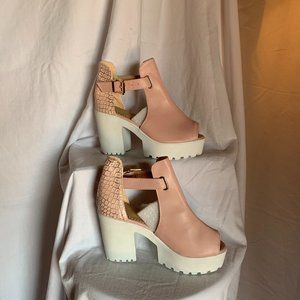 High Fashion High Heels Shoes